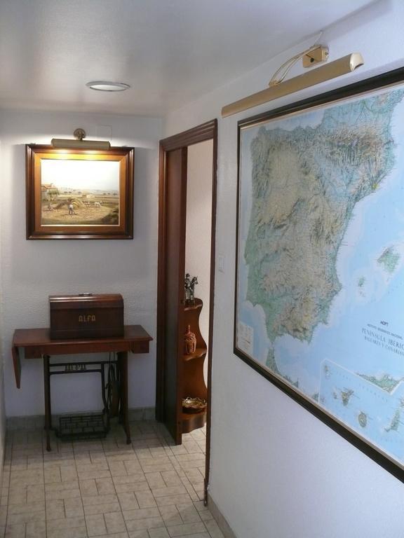 Hostal Navasfrias Salamanca Esterno foto