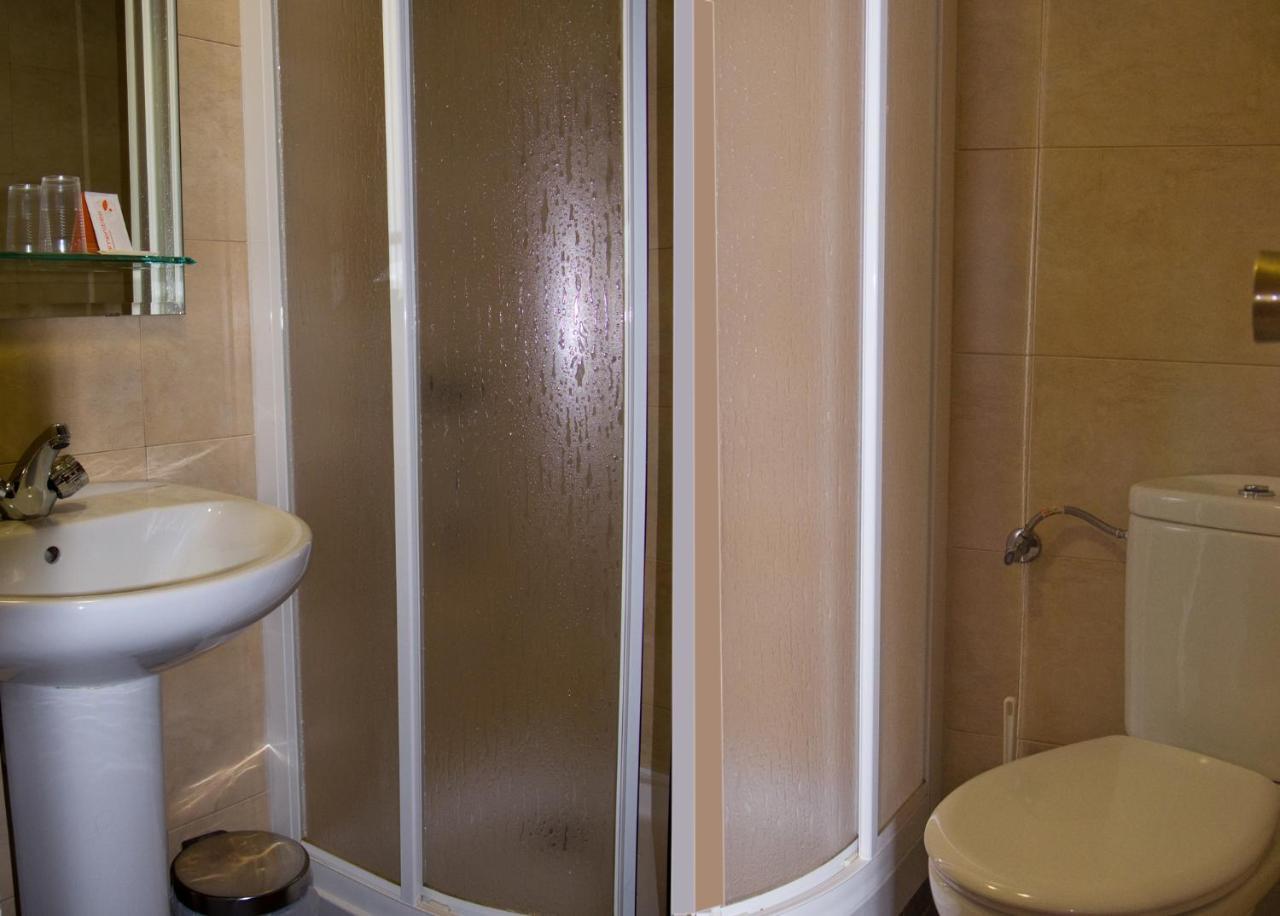 Hostal Navasfrias Salamanca Esterno foto